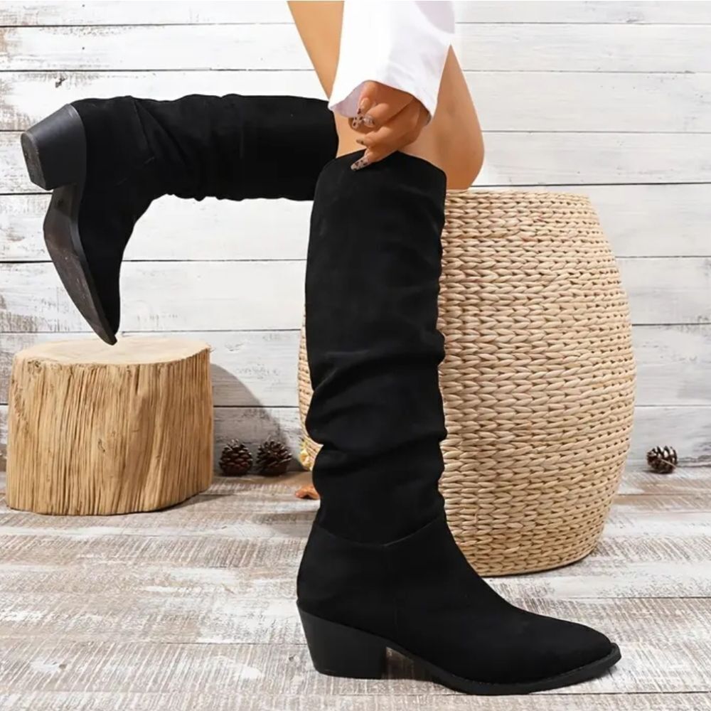 Ladies Black Chic knee high chunky heel boots
